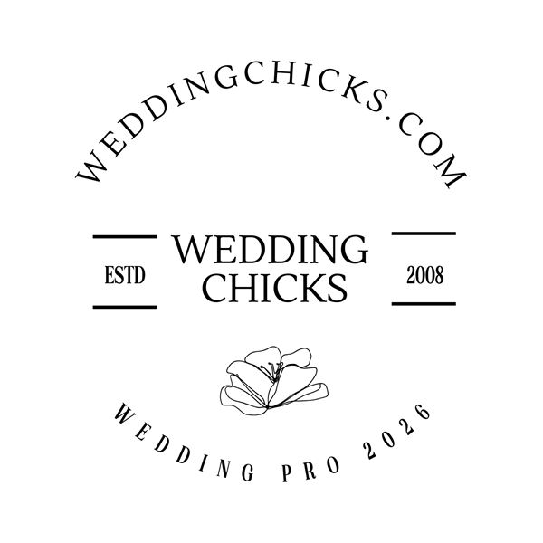 A circular logo reads “WEDDINGCHICKS.COM” at the top and “WEDDING PRO 2026” at the bottom—perfect for a wedding photographer Tuscany dreams of. “WEDDING CHICKS” appears between “ESTD” and “2008,” with a simple flower illustration underneath. Tuscan Wedding Photographer